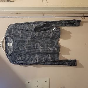 PINK thermal long sleeve